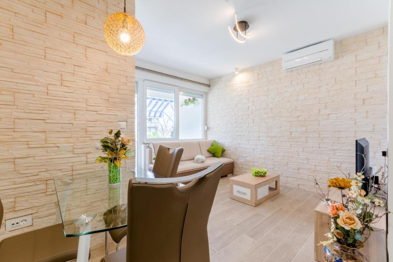 Apartments Niro Спліт Екстер'єр фото