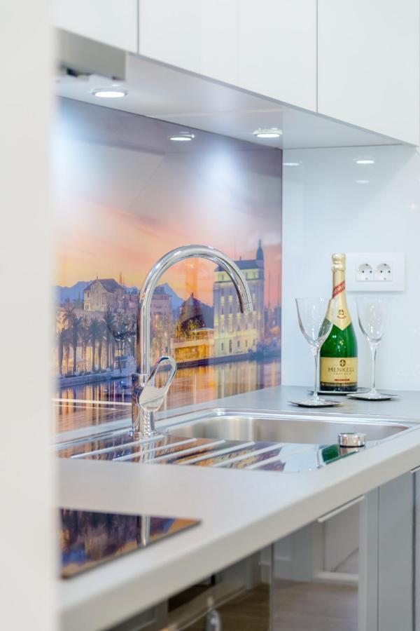 Apartments Niro Спліт Екстер'єр фото