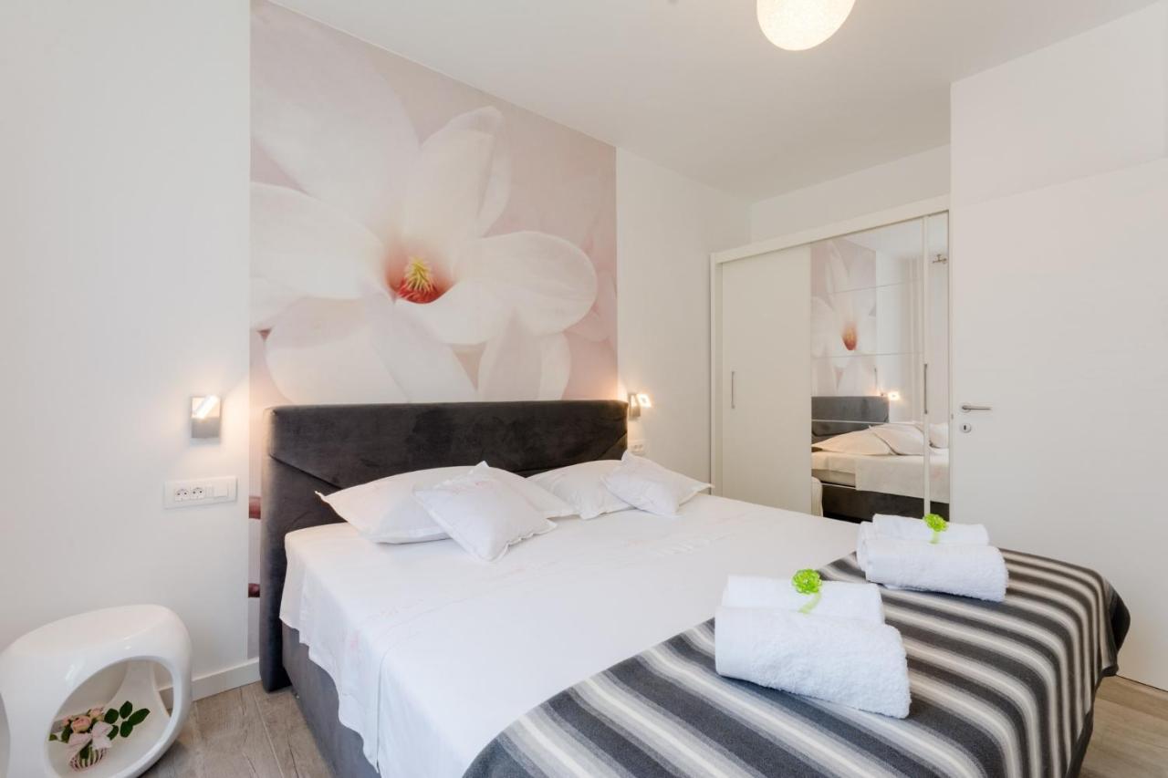Apartments Niro Спліт Екстер'єр фото