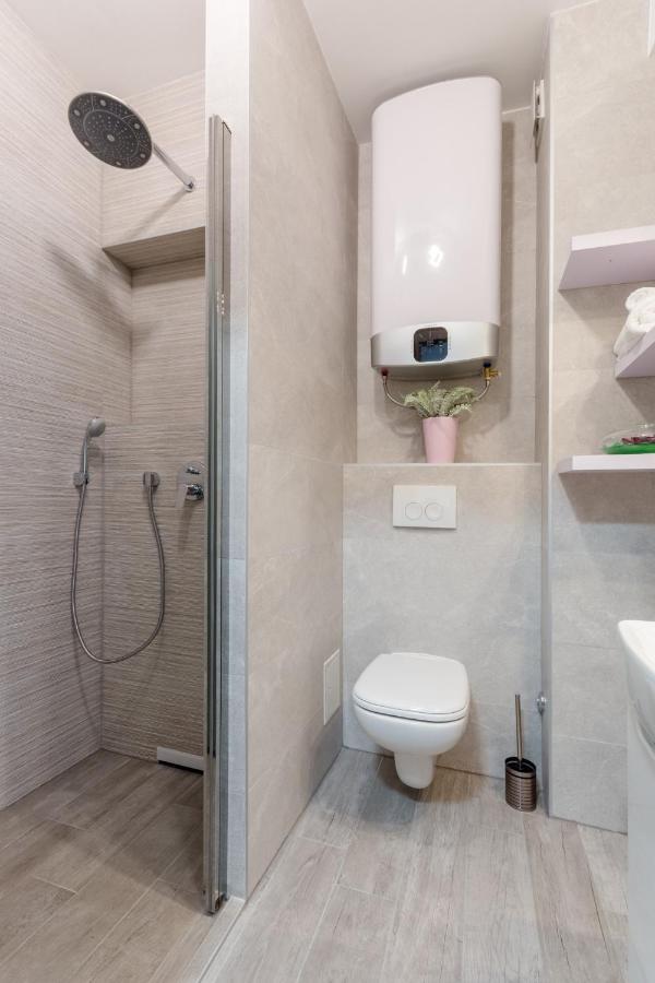 Apartments Niro Спліт Екстер'єр фото