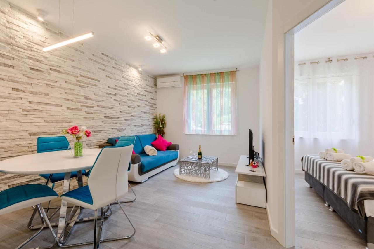 Apartments Niro Спліт Екстер'єр фото