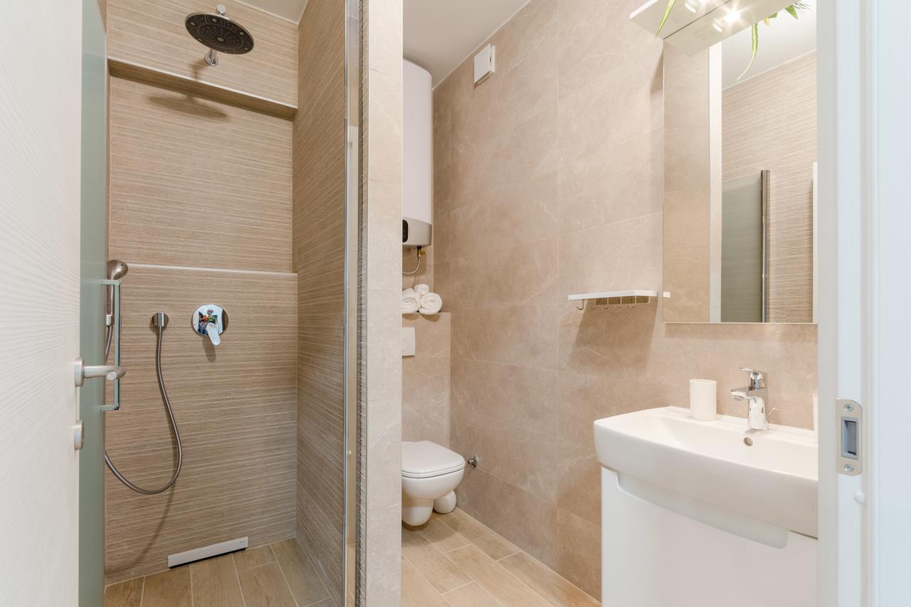 Apartments Niro Спліт Екстер'єр фото